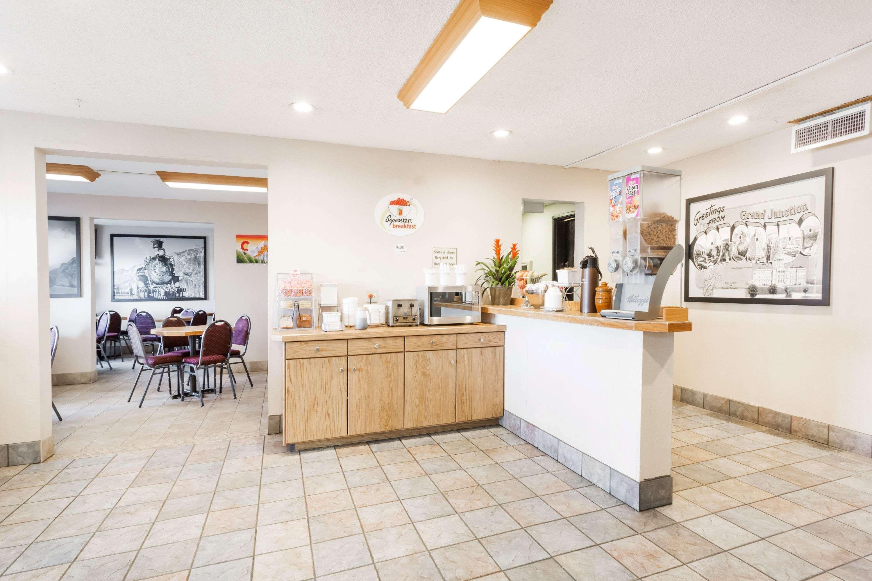 Super 8 By Wyndham Grand Junction Colorado Hotel Luaran gambar